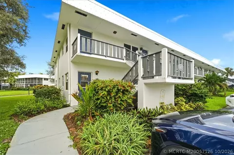 2929 SE Ocean Blvd #UN10, Stuart, FL 34996