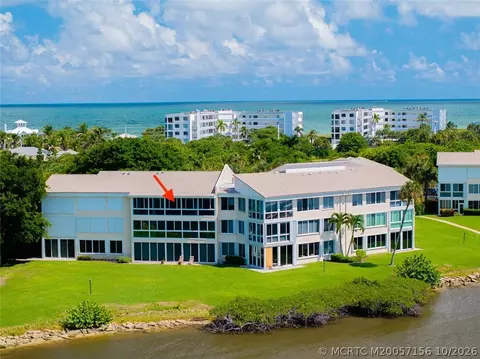 View/Area - 2370 NE Ocean Blvd #C305, Stuart, FL 34996 photo 2 of 22