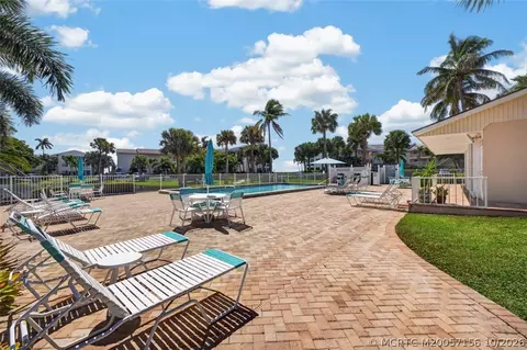 Exterior - 2370 NE Ocean Blvd #C305, Stuart, FL 34996 photo 5 of 6