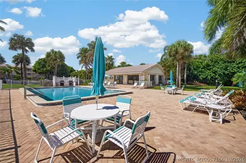 Exterior - 2370 NE Ocean Blvd #C305, Stuart, FL 34996 photo 4 of 6