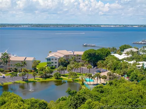 View/Area - 2370 NE Ocean Blvd #C305, Stuart, FL 34996 photo 7 of 22