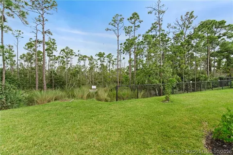 Exterior - 7030 SE Park Trace Dr, Stuart, FL 34997 photo 8 of 10