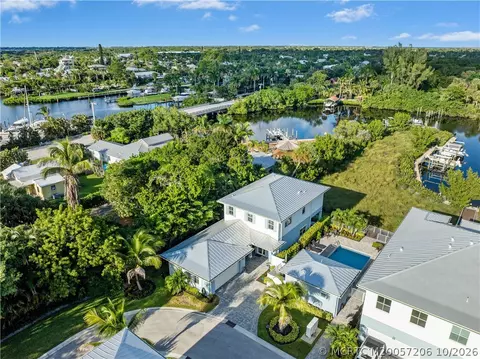4659 SE Manatee Way, Stuart, FL 34997 photo 3