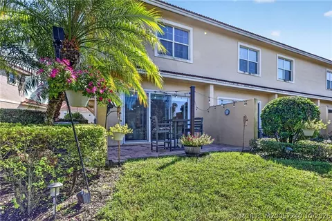Exterior - 615 SW Glen Crest Way, Stuart, FL 34997 photo 3 of 7