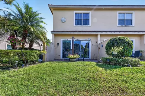 Exterior - 615 SW Glen Crest Way, Stuart, FL 34997 photo 7 of 7
