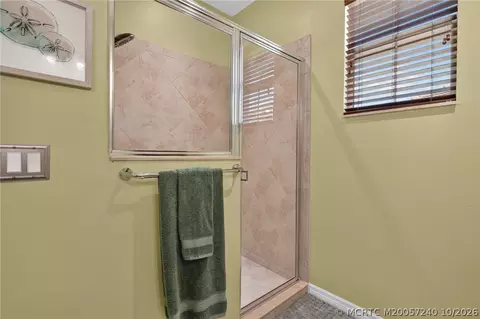 Bath - 615 SW Glen Crest Way, Stuart, FL 34997 photo 3 of 4