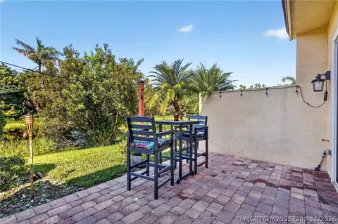 Exterior - 615 SW Glen Crest Way, Stuart, FL 34997 photo 4 of 7