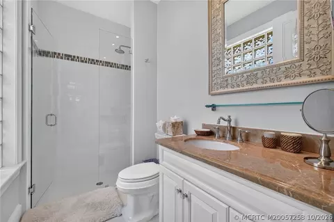Bath - 6600 SE Barrington Dr, Stuart, FL 34997 photo 5 of 11