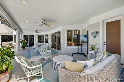 Exterior - 6600 SE Barrington Dr, Stuart, FL 34997 photo 12 of 22