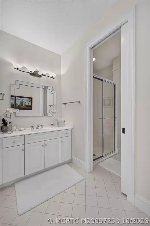 Bath - 6600 SE Barrington Dr, Stuart, FL 34997 photo 8 of 11