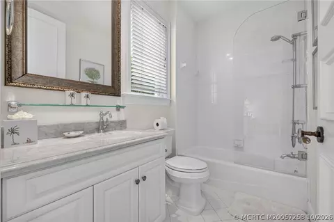 Bath - 6600 SE Barrington Dr, Stuart, FL 34997 photo 3 of 11