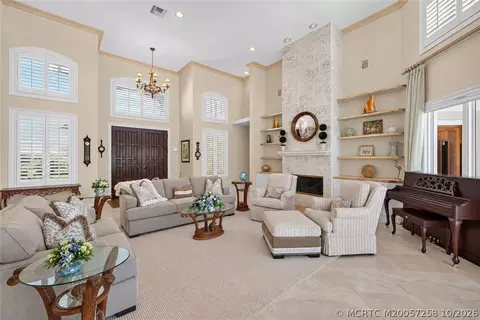 Living - 6600 SE Barrington Dr, Stuart, FL 34997 photo 3 of 8