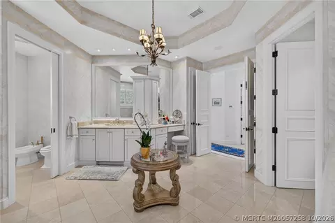 Bath - 6600 SE Barrington Dr, Stuart, FL 34997 photo 11 of 11