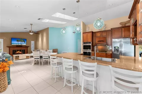 1602 SE Flintlock Rd, Port Saint Lucie, FL 34952
