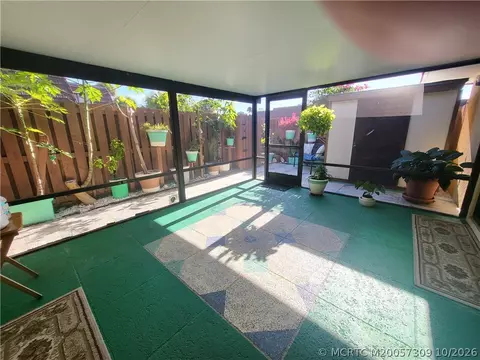 Exterior - 5937 SE Riverboat Dr SE #616, Stuart, FL 34997 photo 6 of 9