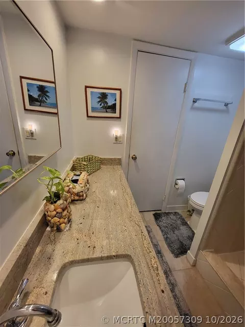 Bath - 5937 SE Riverboat Dr SE #616, Stuart, FL 34997 photo 2 of 3