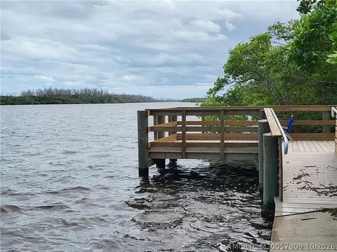 View/Area - 5937 SE Riverboat Dr SE #616, Stuart, FL 34997 photo 2 of 6