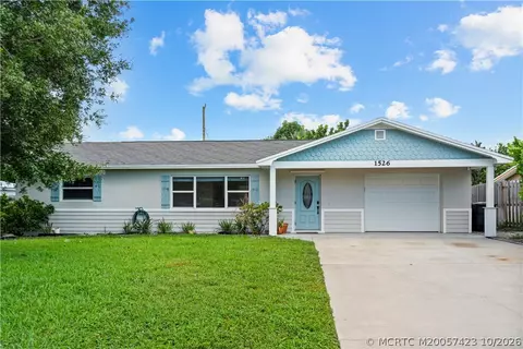 1526 NE Hilltop St, Jensen Beach, FL 34957