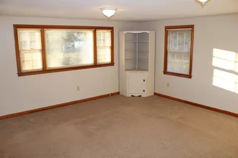 523 Wright St, Corry, PA 16407 photo 10