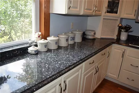 47 E Smith St, Corry, PA 16407 photo 6