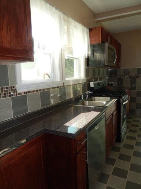 340 E 26th St, Erie, PA 16504 photo 9