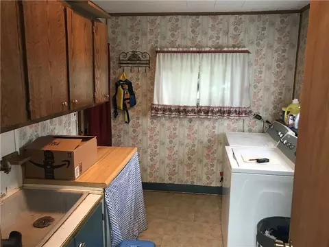 312 Delaware St, Corry, PA 16407 photo 15