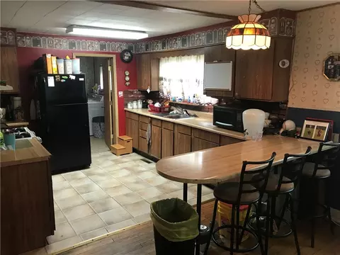 312 Delaware St, Corry, PA 16407 photo 6