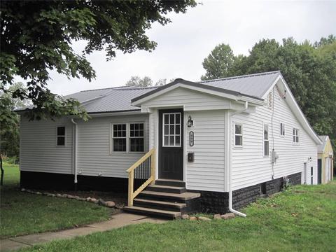 999 E Main St, Corry, PA 16407 photo 1