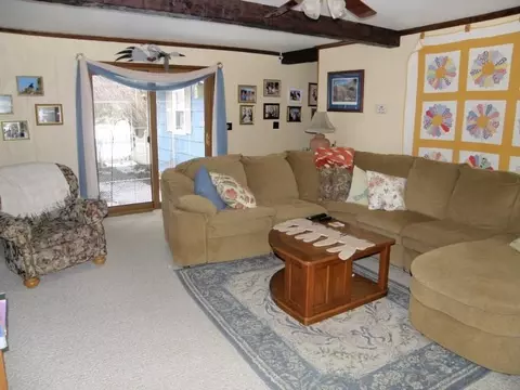 680 Wayne St, Corry, PA 16407 photo 12