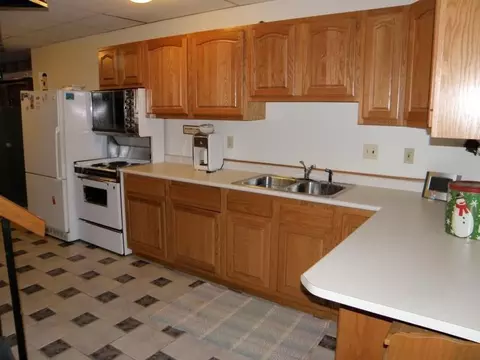 680 Wayne St, Corry, PA 16407 photo 19