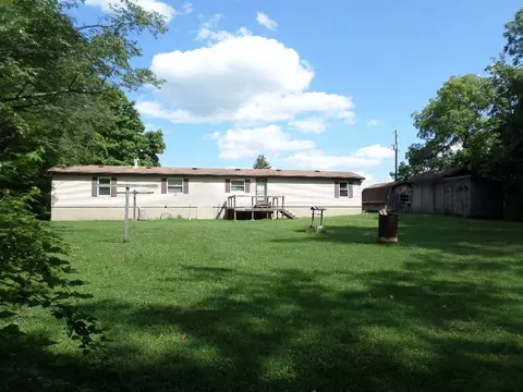 10160 Mohawk Rd, Cranesville, PA 16410 photo 4