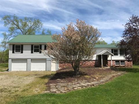 11330 Mitchell Rd, Corry, PA 16407 photo 2