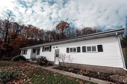 909 Plank Rd, Corry, PA 16407 photo 2
