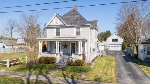 45 E Bond St, Corry, PA 16407 photo 1