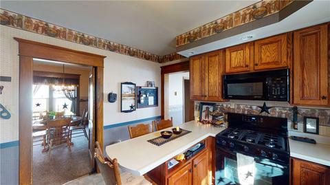 45 E Bond St, Corry, PA 16407 photo 14