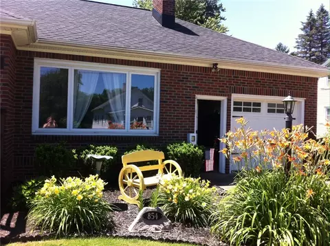 854 E Main St, Corry, PA 16407 photo 1