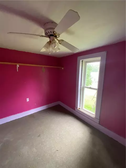 446 Phillips St, Warren, PA 16365 photo 8