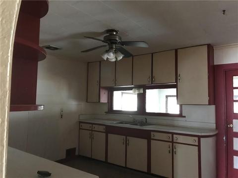 357 E Columbus Ave, Corry, PA 16407 photo 2