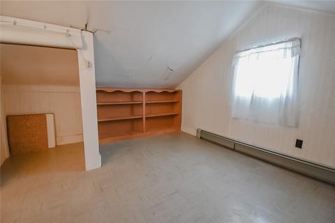 512 Spring St, Corry, PA 16407 photo 6