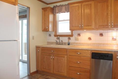 20 Maple St, Warren, PA 16365 photo 4