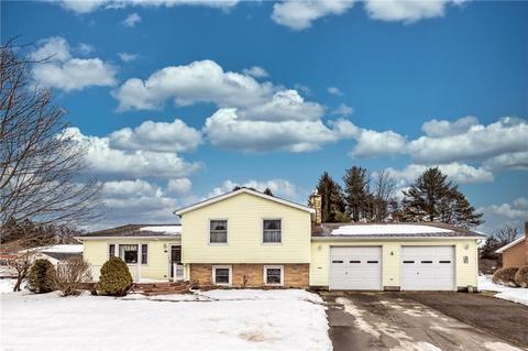 680 Wright St, Corry, PA 16407 photo 2