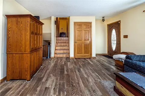 680 Wright St, Corry, PA 16407 photo 8