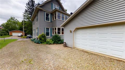 53 E Pleasant St, Corry, PA 16407 photo 3
