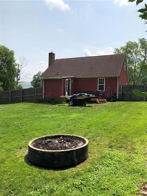 8289 E Johnson Rd, Erie, PA 16509 photo 4