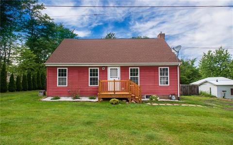 8289 E Johnson Rd, Erie, PA 16509 photo 1