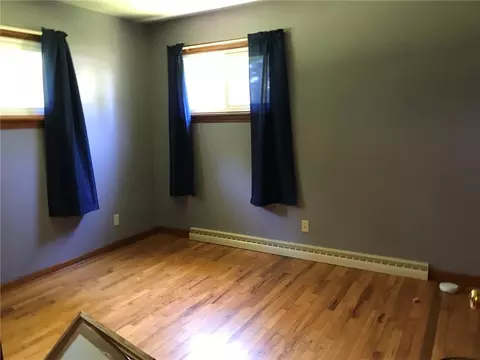 636 Wright St, Corry, PA 16407 photo 9