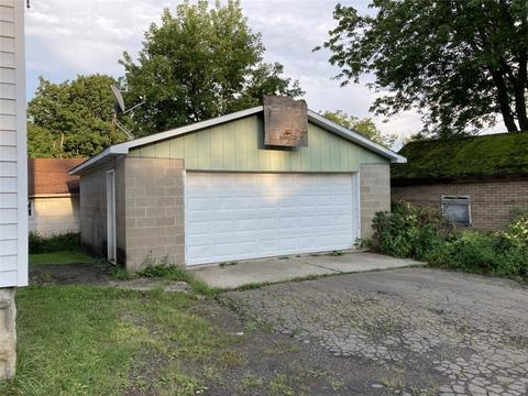 218 E Smith St, Corry, PA 16407 photo 2