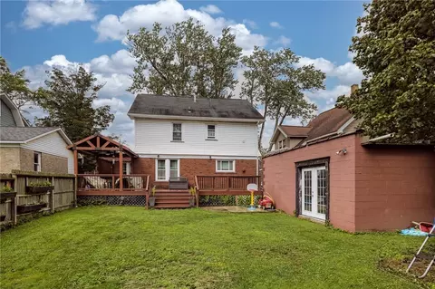 312 Wright St, Corry, PA 16407 photo 3