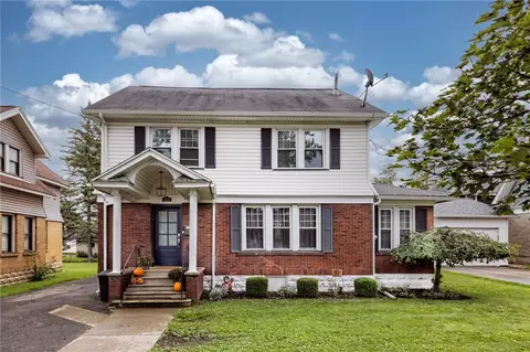 312 Wright St, Corry, PA 16407 photo 1