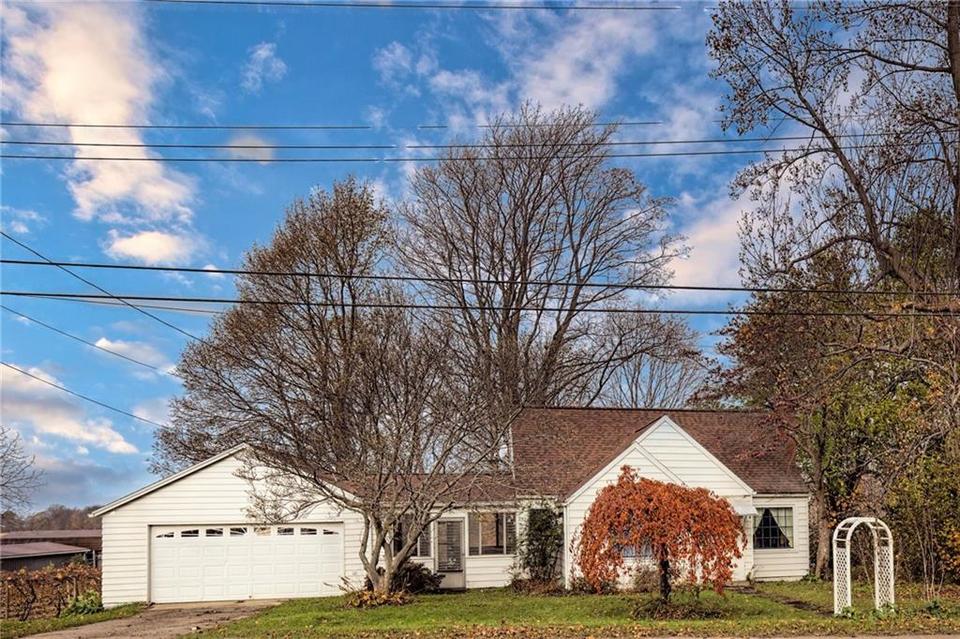 8620 W Lake Rd, Lake City, PA 16423 22 Photos MLS 161046 Movoto